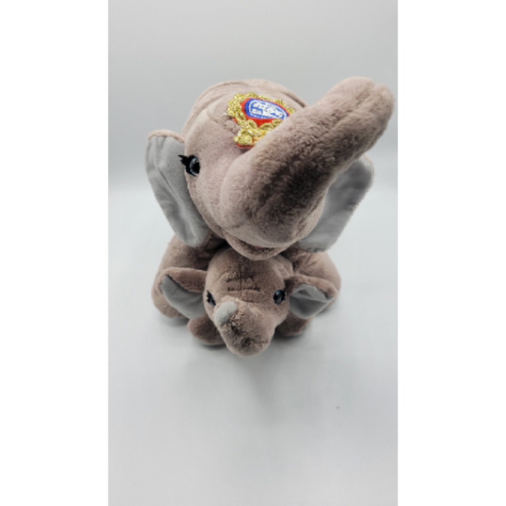 Ringling brothers Barnum & Bailey plush greatest show on earth elephant & baby.